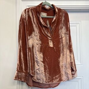 NWT WE THE FREE By Free People Luxy Solid Velvet Shirt Cedar Wood Size Small
